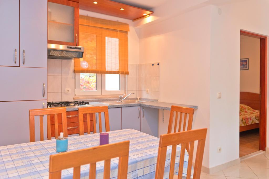 Apartments Nautic Zavala Ngoại thất bức ảnh