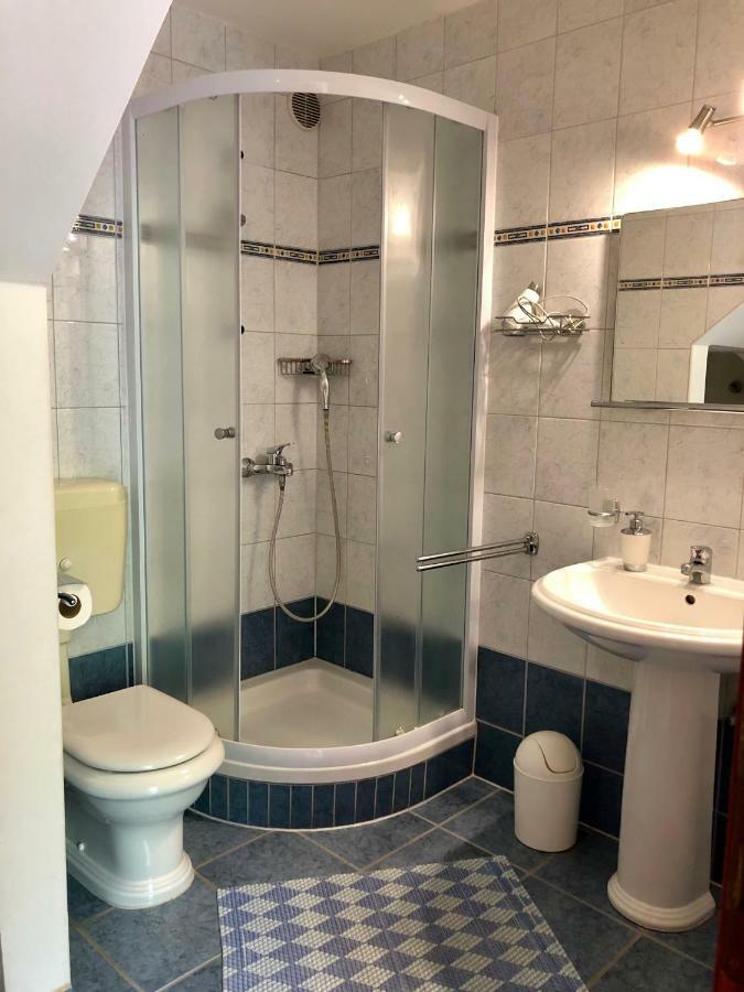 Apartments Nautic Zavala Ngoại thất bức ảnh